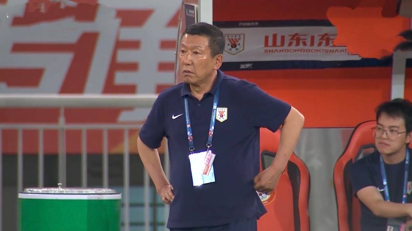 本赛季皇马已经错失了三次点球，分别在对阵塞尔塔、奥萨苏纳和柏林联的比赛中，主罚者分别是罗德里戈、何塞卢以及莫德里奇。